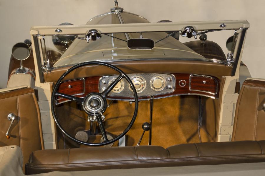  Lincoln Model KB Convertible Roadster by LeBaron 1934 года  (фото 14 из 17)